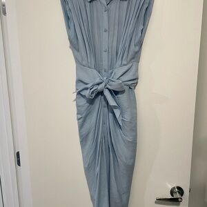 Elegant Blue Pleated Dress
